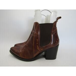 Steve Madden Womens Size 9 M Brown Leather Chelsea Ankle Fashion Boots Bootie